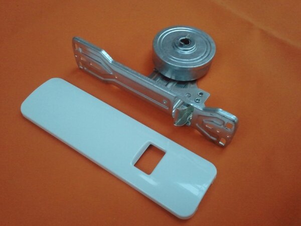 Design Flush-Mounted Shutter Belt Winder CLICKO – Hole Distance 13.5 - 18.5 cm