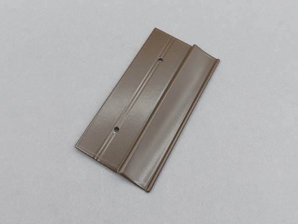 Montagegriff 32 x 105 mm mittelbraun (RAL 8014 matt)