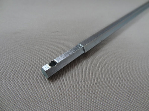 Stangenmaterial für Gelenklager 7 mm Sechskant mit angefrästem 6 mm Sechskant 7 mm 32,6 cm