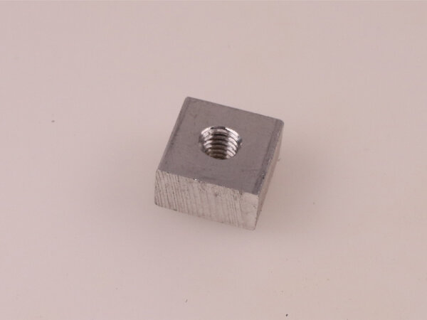 15 x 15 x 8 mm